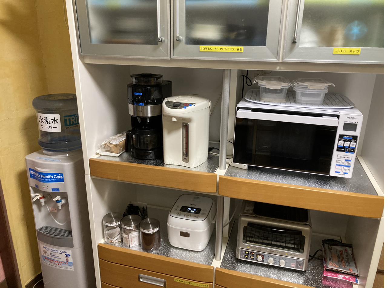 お茶・コーヒーが無料のパントリー